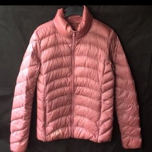 uniqlo down ultralight jacket xs packable